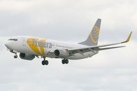 OY-PSE @ LFRB - Boeing 737-809, Short approach Rwy 25L, Brest-Bretagne Airport (LFRB-BES) - by Yves-Q