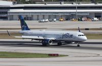 N905JB @ KFLL - Airbus A321