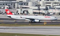 HB-JHE @ MIA - Swiss International