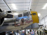 N3509G @ KPSP - nice nose art - by olivier Cortot