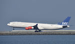 OY-KBI @ KSFO - Landing at SFO - by Todd Royer