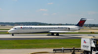 N910DE @ KATL - Taxi Atlanta - by Ronald Barker
