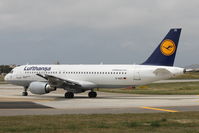 D-AIZC @ LMML - A320 D-AIZC Lufthansa - by Raymond Zammit