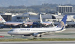 N34222 @ KLAX - Taxiing to gate at LAX - by Todd Royer