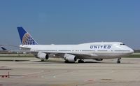 N177UA @ KORD - Boeing 747-400 - by Mark Pasqualino
