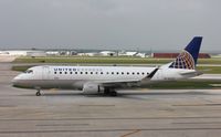 N105SY @ KSAT - ERJ 170-200 LR