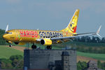 D-ATUD @ VIE - TUIfly (Haribo Goldbären) - by Chris Jilli