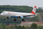OE-LBE @ VIE - Austrian Airlines