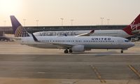 N37471 @ KIAD - Boeing 737-900ER
