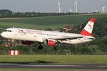 OE-LBC @ VIE - Austrian Airlines