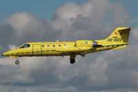 SE-DZZ @ ESSB - On short final runway 30. - by Anders Nilsson