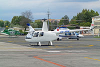 OE-XPW @ LIRU - Robinson R-44 Raven II [12903] Rome-Urbe~I 23/08/2014