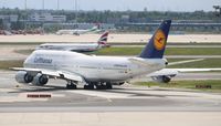 D-ABYK @ EDDF - Boeing 747-800