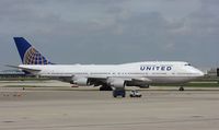 N199UA @ KORD - Boeing 747-400 - by Mark Pasqualino