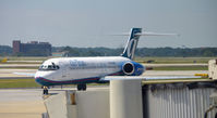 N930AT @ KATL - Taxi Atlanta - by Ronald Barker