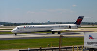 N933DN @ KATL - Taxi Atlanta - by Ronald Barker
