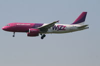 HA-LWB @ EBCI - Descending to RWY 25