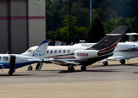 N32KB @ KLEX - Lexington - by Ronald Barker