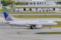 N461UA @ FLL - Ft. Lauderdale - by Alex Feldstein