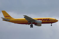 EI-OZH @ EGLL - Landing - by micka2b
