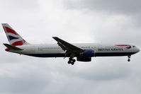 G-BNWW @ EGLL - Landing - by micka2b