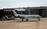 N885KT @ KLEX - Lexington