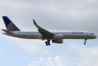 N33103 @ EGLL - Landing - by micka2b