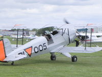 G-BUVN photo, click to enlarge G-BUVN photo, click to enlarge