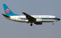 B-2622 @ ZGGG - China Southern Airlines - by Wong Chi Lam