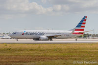 N800NN @ MIA - Miami International