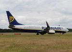 EI-EKL @ EGPH - Ryanair 2752 arrives from PSA