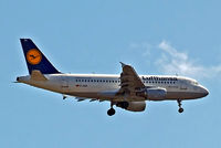 D-AIBA @ EGLL - Airbus A319-114 [4141] (Lufthansa) Home~G 09/05/2015. On approach 27L. - by Ray Barber