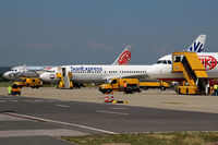 TC-SNG @ LOWG - Sun Express B737-800 @GRZ