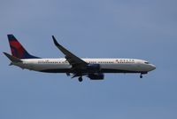 N811DZ @ KSEA - Boeing 737-900ER - by Mark Pasqualino