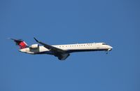 N815SK @ KSEA - CL600-2D24