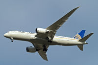 N27901 @ EGLL - Boeing 787-8 Dreamliner [34821] (United Airlines) Home~G 13/01/2015. On approach 27R.