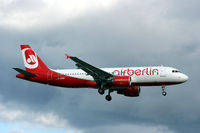 D-ABNN @ EKCH - D-ABNN landing rw 22L - by Erik Oxtorp