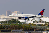 N552NW @ FLL - Ft. Lauderdale - by Alex Feldstein