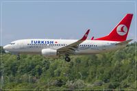 TC-JKJ @ ELLX - Boeing 737-752 - by Jerzy Maciaszek