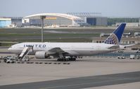 N220UA @ EDDF - Boeing 777-200