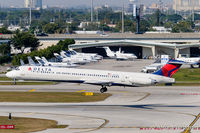 N921DL @ FLL - Ft. Lauderdale - by Alex Feldstein