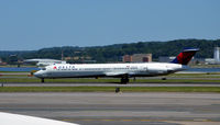 N907DL @ KDCA - Takeoff National - by Ronald Barker