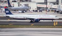 N156UW @ MIA - USAirways A321 - by Florida Metal