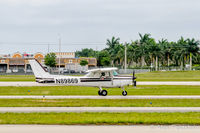 N89869 @ FLL - Photo of the Day