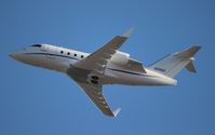 N198DC @ DAB - Challenger 604