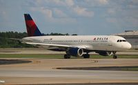 N320US @ ATL - Delta