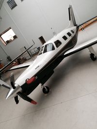N955SH @ EGSC - -