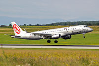 OE-IHA @ LOWW - Embraer Emb-190-100LR [19000285] (flyniki) Vienna-Schwechat~OE 13/07/2009