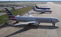 N380AN @ DFW - American