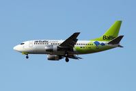 YL-BBN @ LLBG - Fly in from Riga, latvia, landing runway 30. - by ikeharel